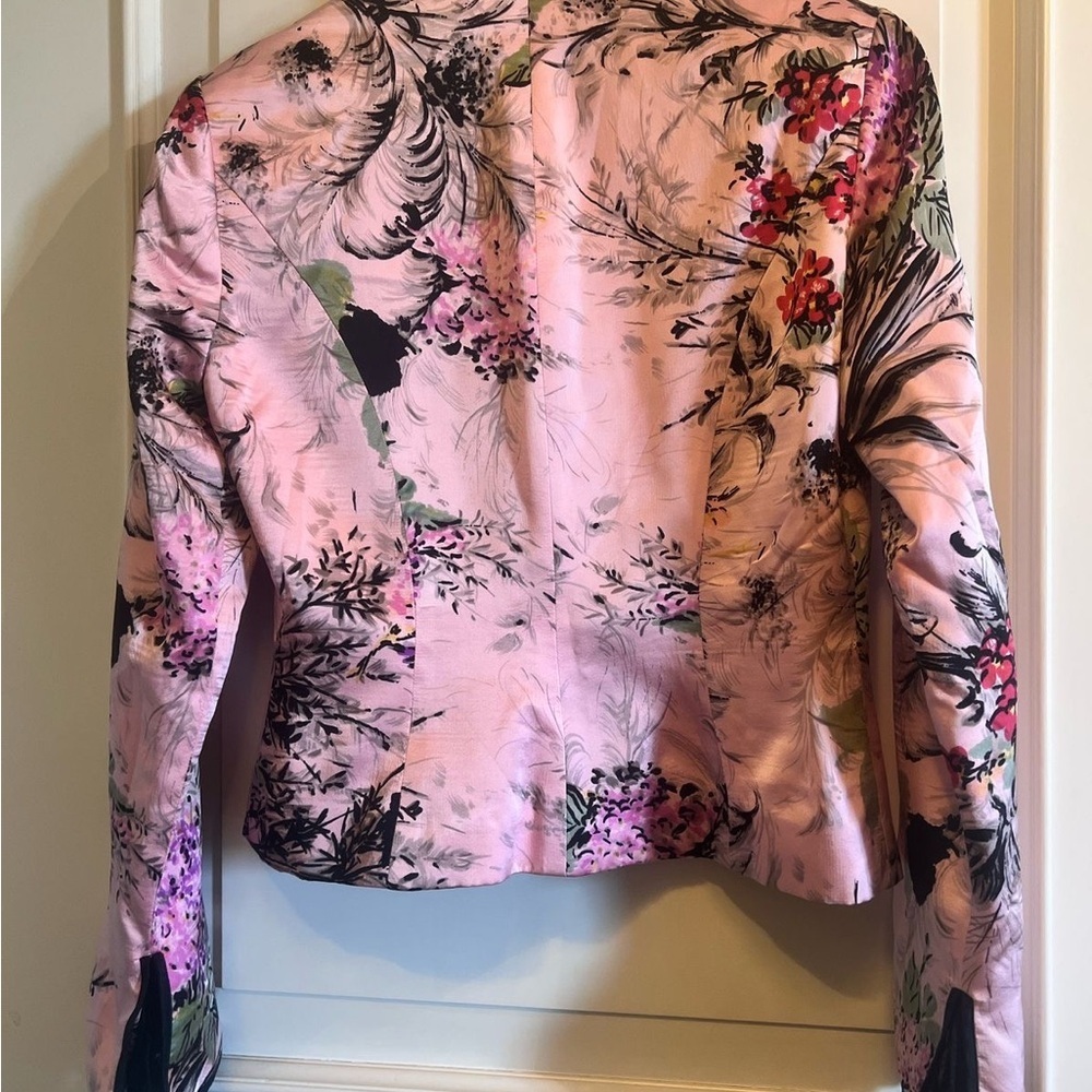 JS Collections silk floral Pink and Black spring Artistic Blazer - Picture 2 of 7